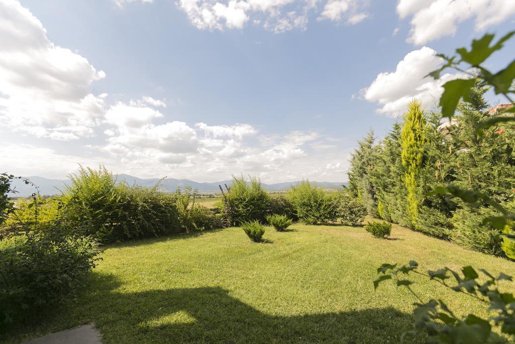 CasaGreek Komotini Bed & Breakfast Bagian luar foto