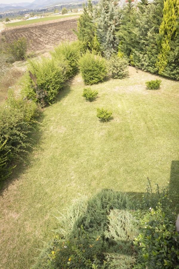 CasaGreek Komotini Bed & Breakfast Bagian luar foto
