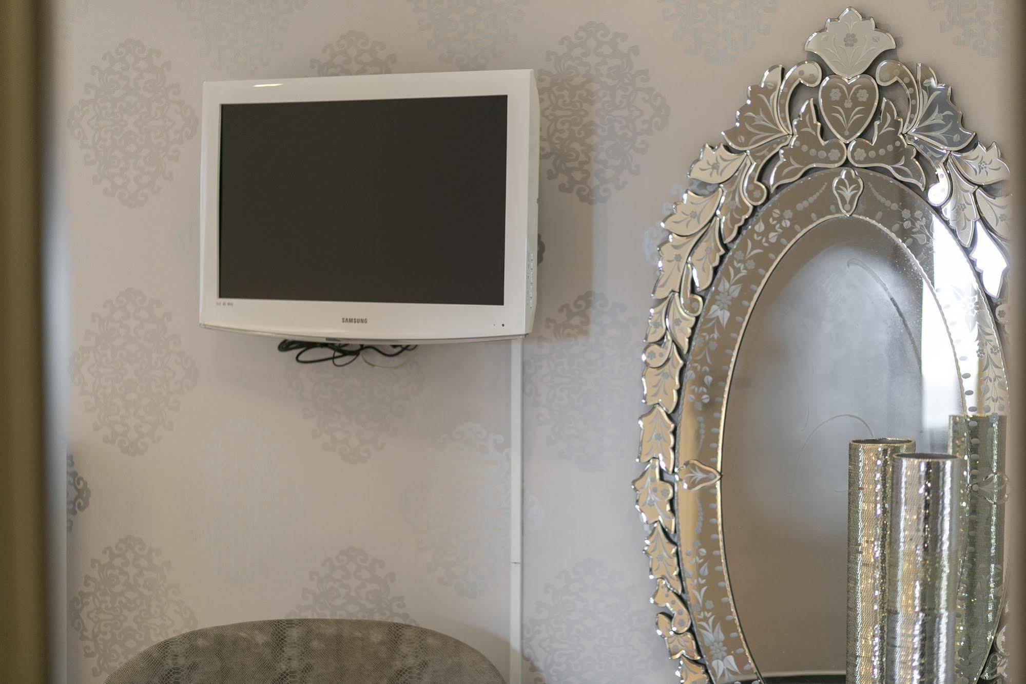 CasaGreek Komotini Bed & Breakfast Bagian luar foto